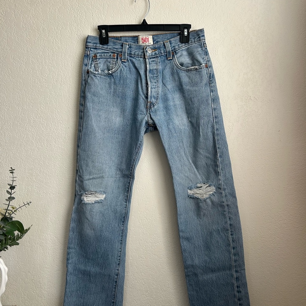 VINTAGE Levi’s Blue Jeans